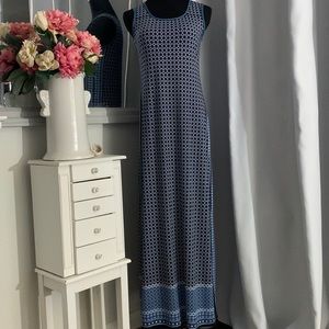 Max Studio | Womens Maxi Dress | Shades of Blue | Sleeveless | Small